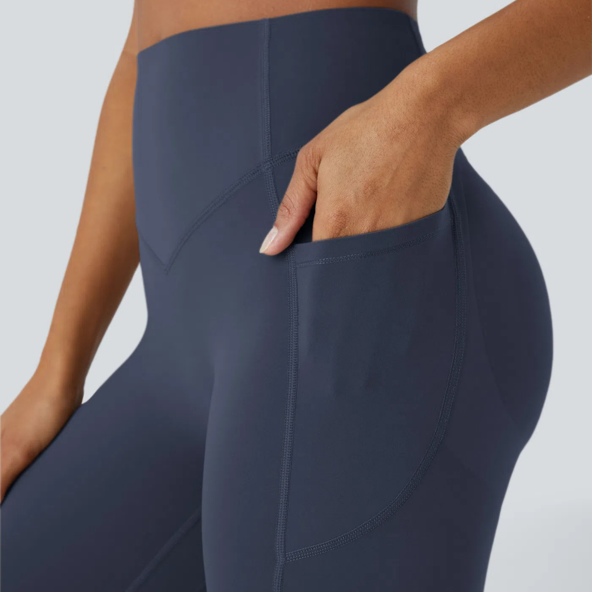 Atractiva™ High-Waisted Shaping Leggings with Butt Lift & Side Pockets